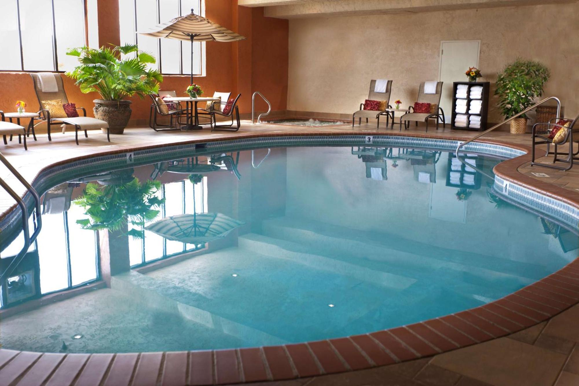 Embassy Suites Lubbock Extérieur photo